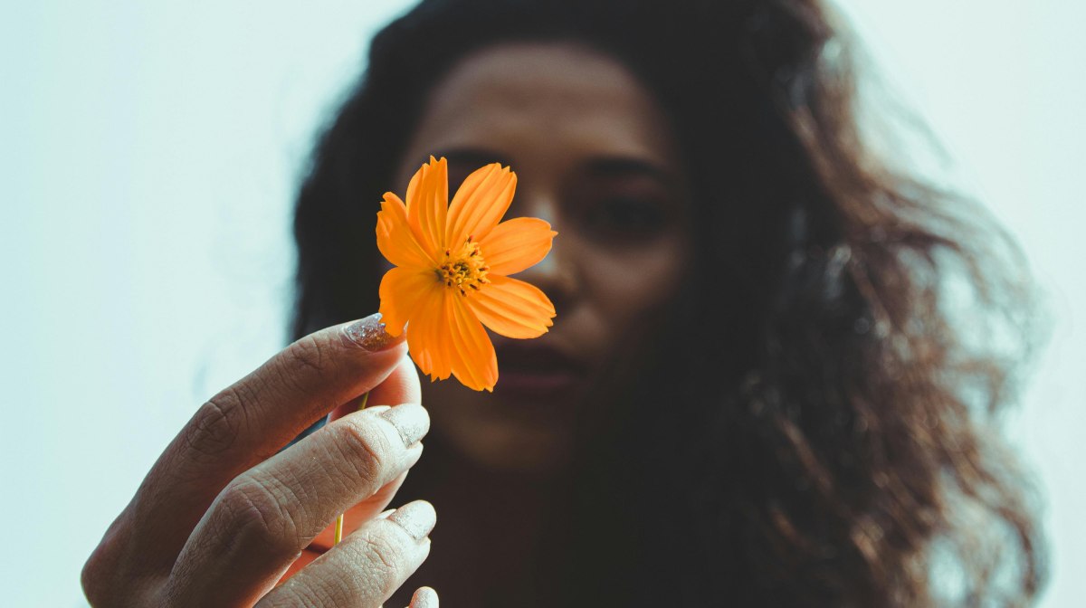 Los 5 mejores perfumes de mujer para usar esta Gemini Season