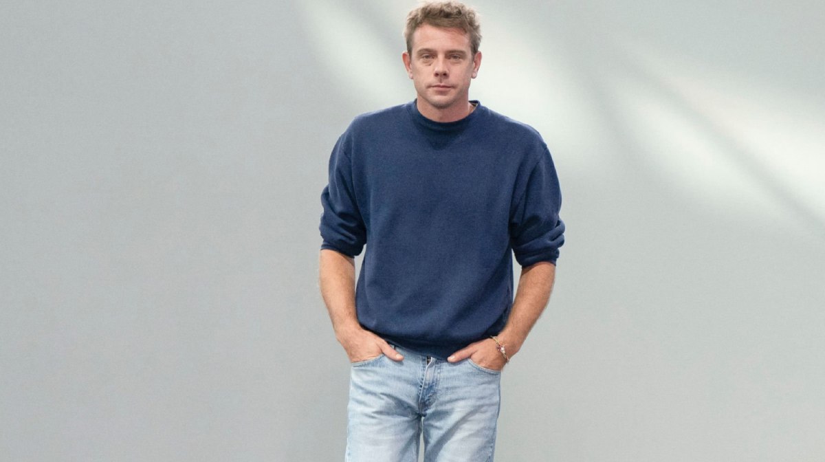 6 datos que debes saber sobre Jonathan Anderson, el nuevo director creativo de Dior (que hará su colección debut este junio)