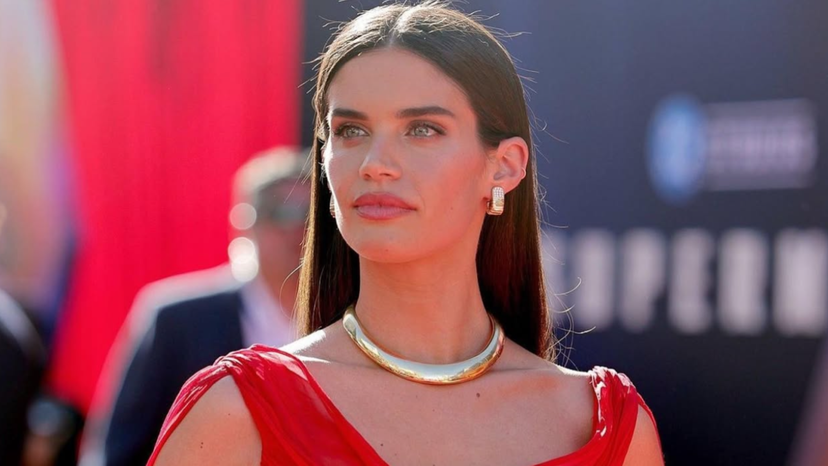 De ángel a villana: Sara Sampaio, la modelo de Victoria’s Secret que ahora conquista Hollywood en Superman
