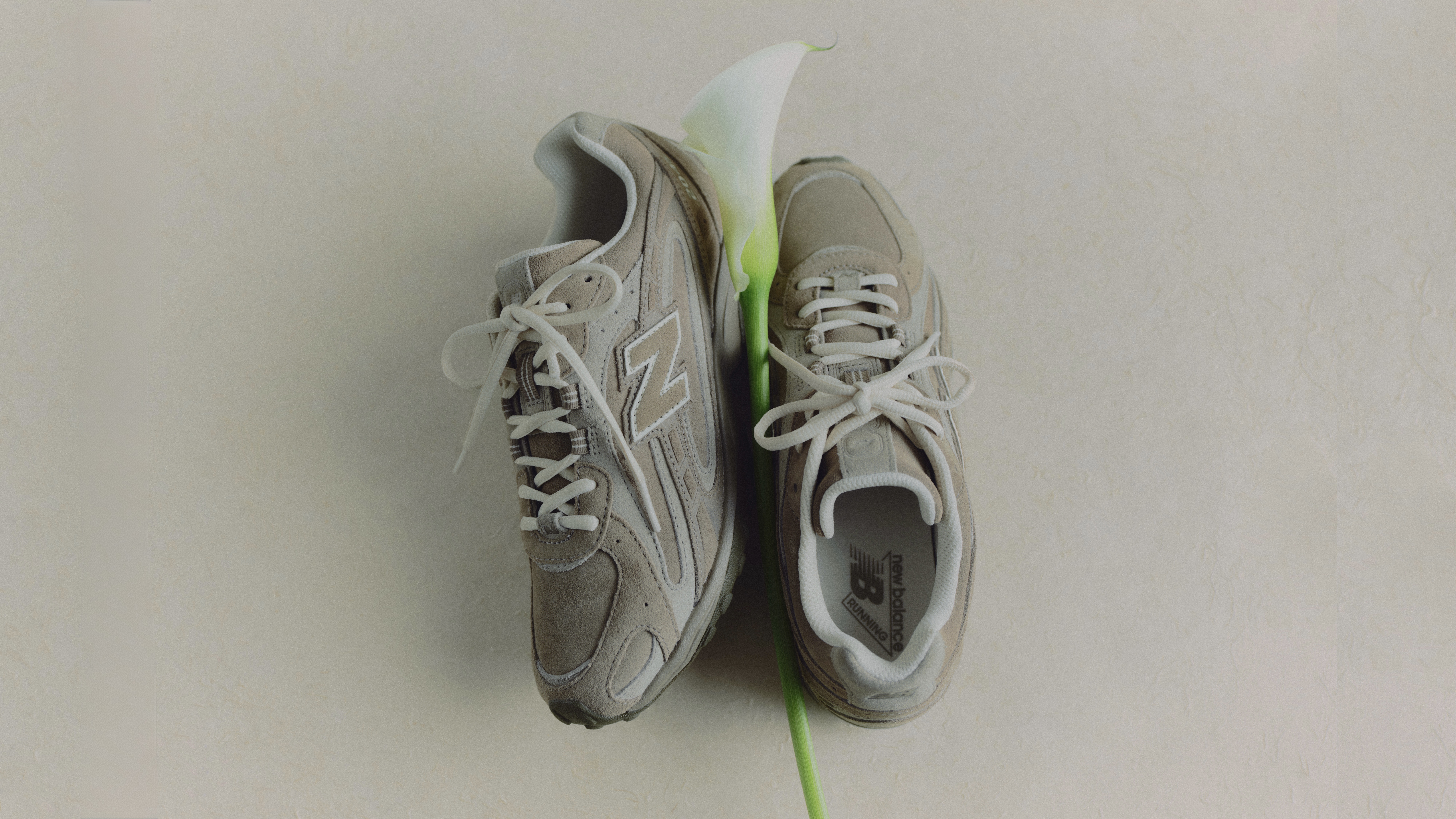 ¿Buscas unos sneakers que funcionen con todo? El 204L es la respuesta