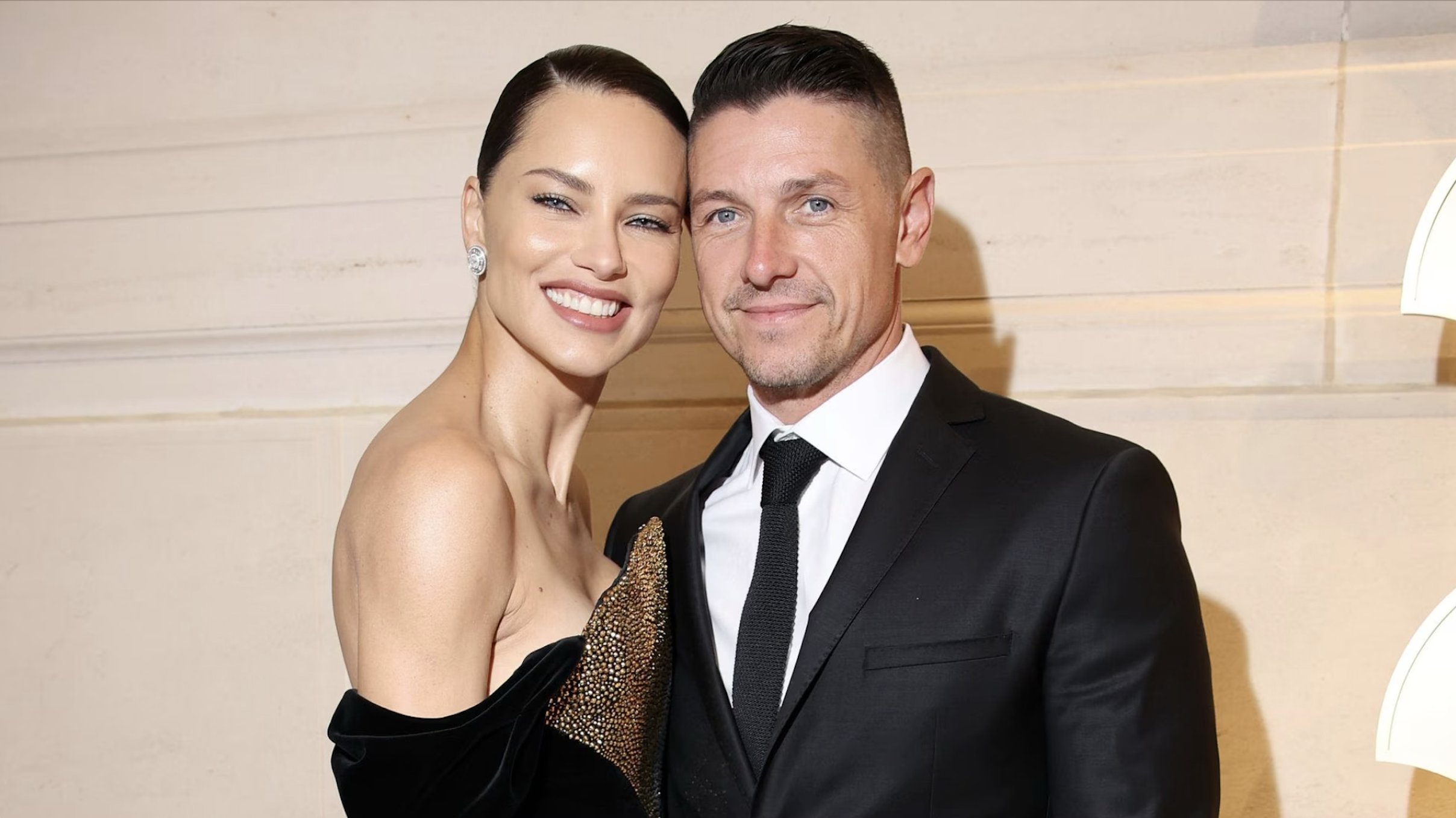 ellos-son-los-novios-y-esposos-de-las-modelos-de-victorias-secret