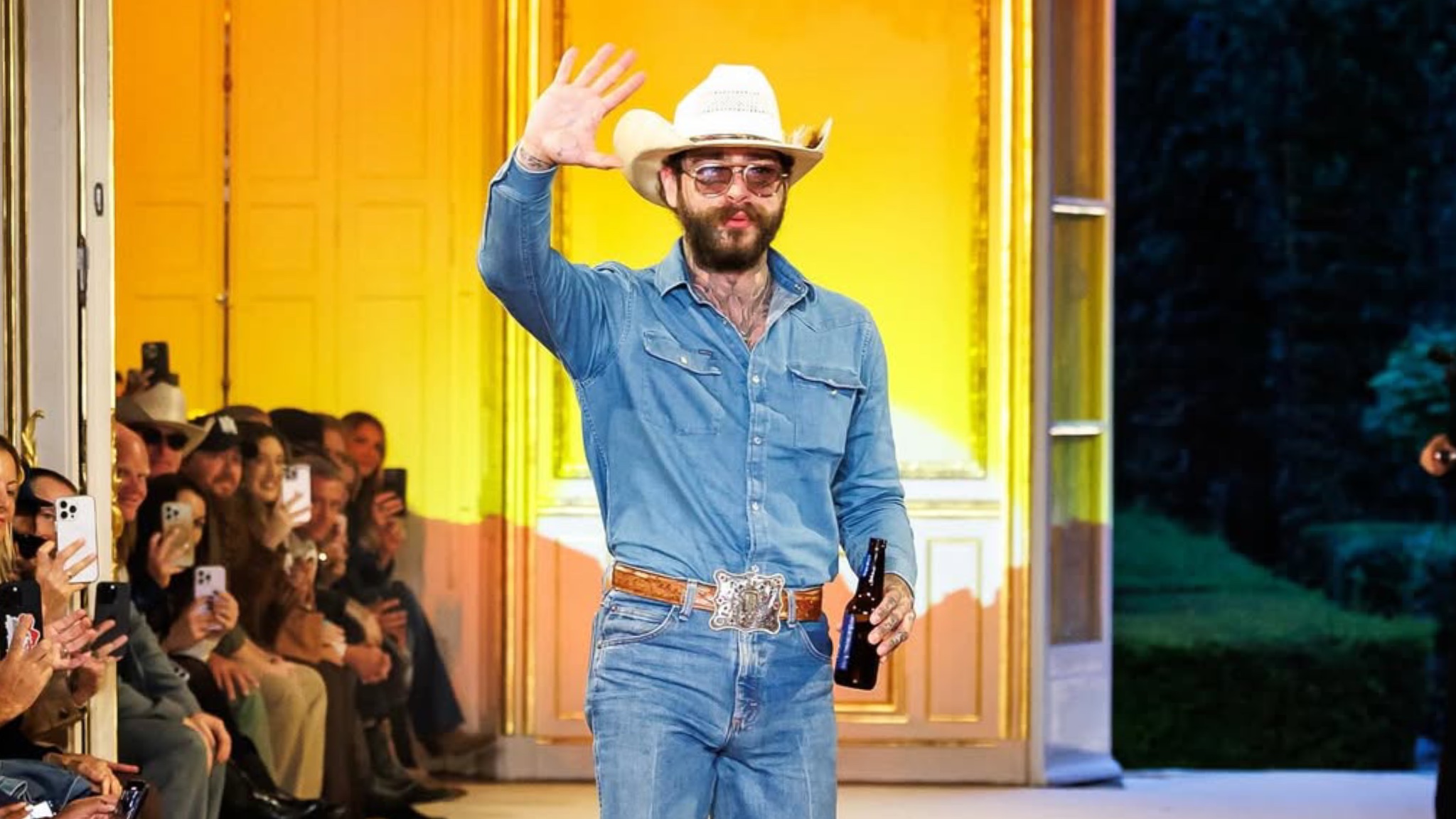 post-malone-lleva-el-espiritu-del-rodeo-a-paris-asi-fue-el-debut-de-austin-post-apparel