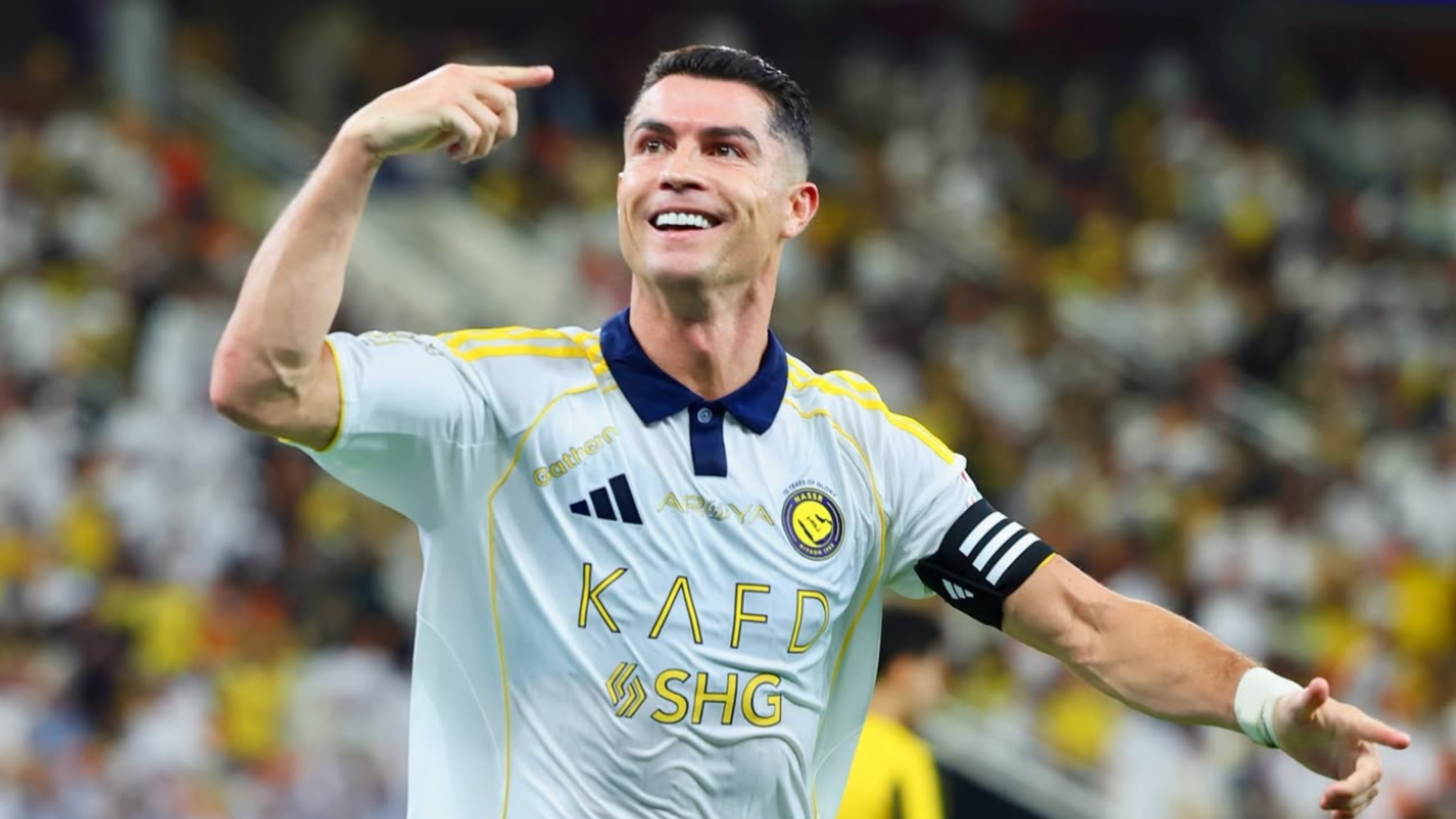 Cristiano Ronaldo, el primer futbolista multimillonario de la historia: así hizo su fortuna