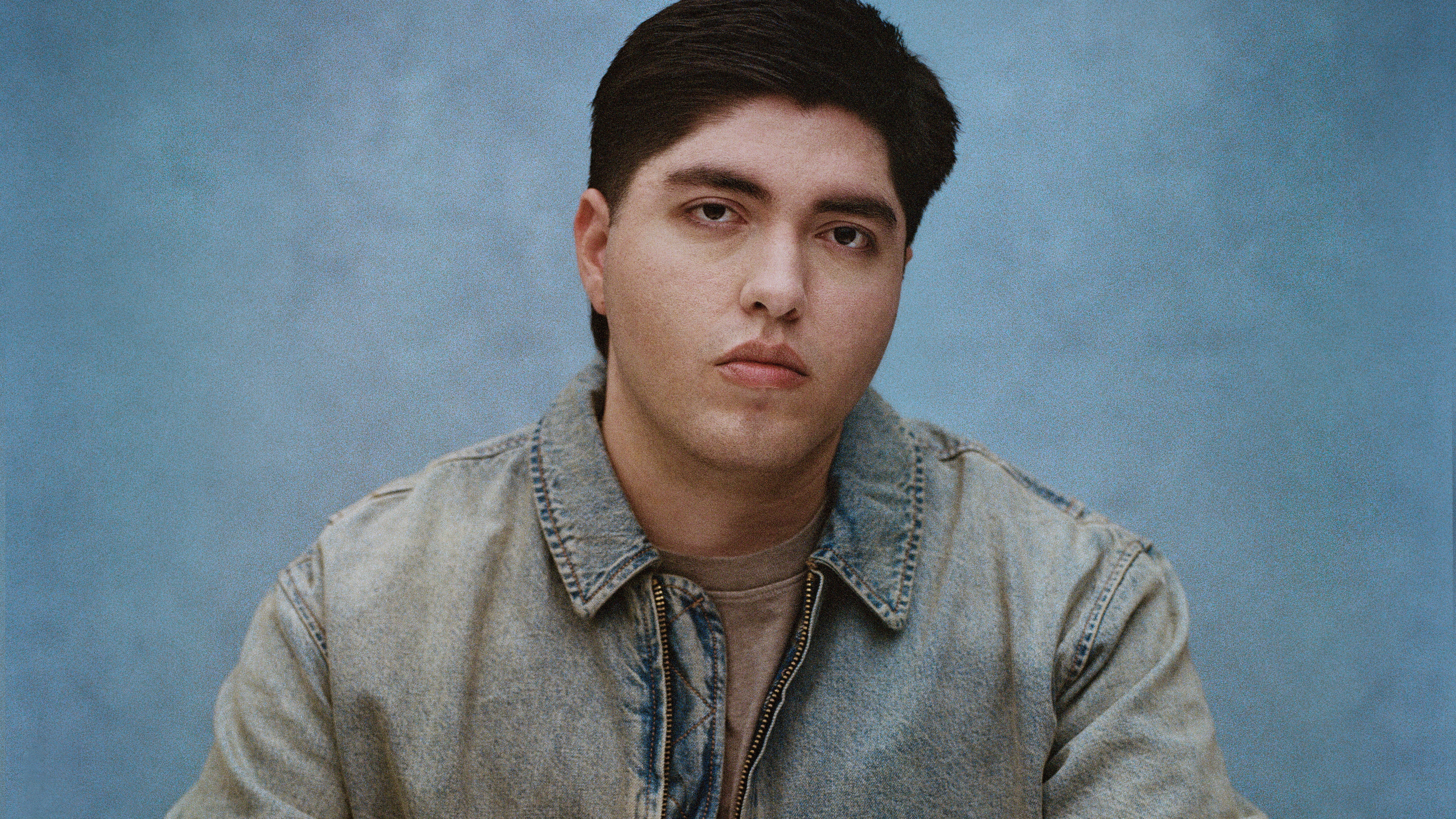 EMERGENT: Kevin Kaarl inicia el programa que redefine a los artistas emergentes