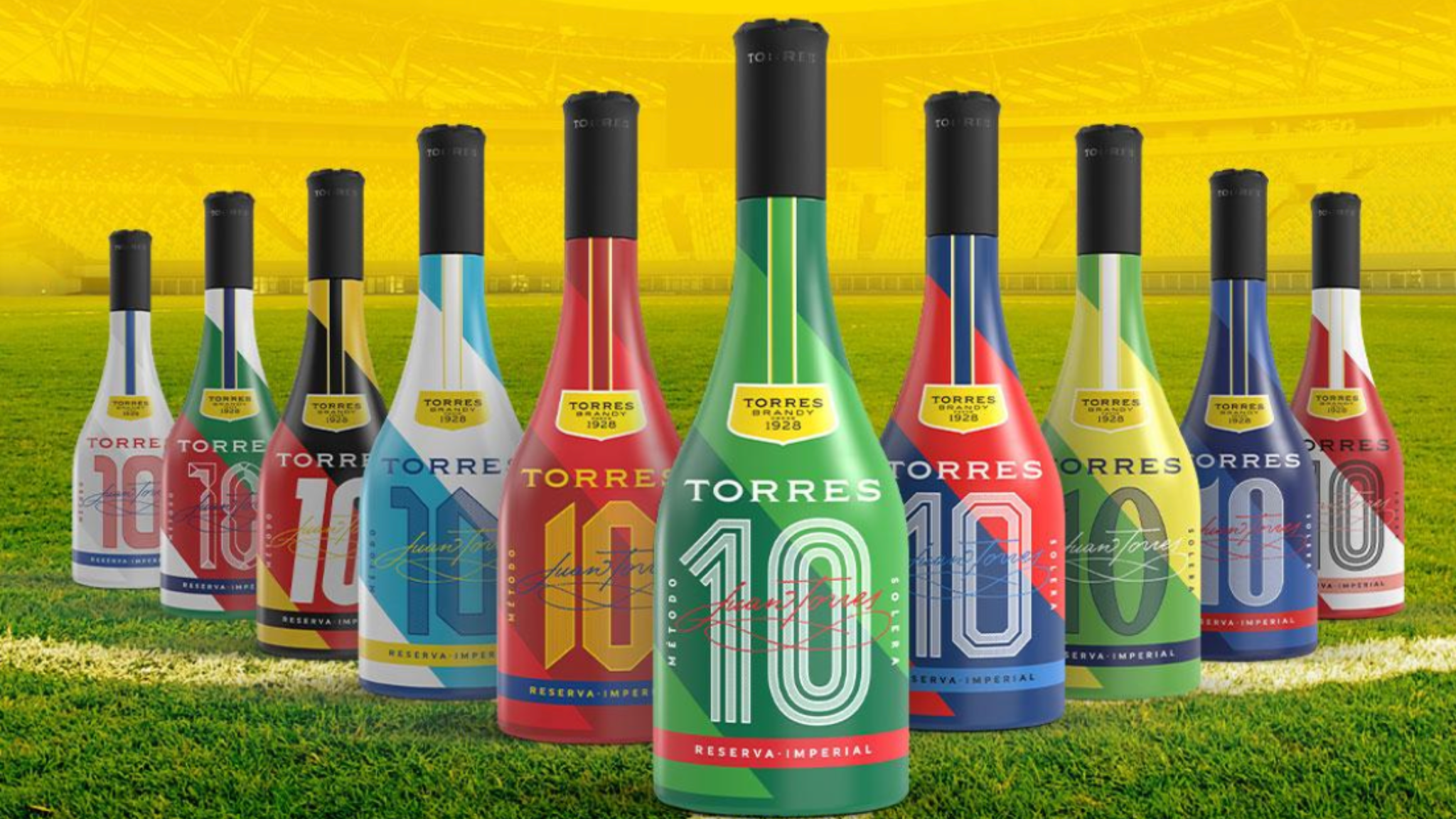 Torres Brandy celebra el fútbol con 10 botellas edición especial