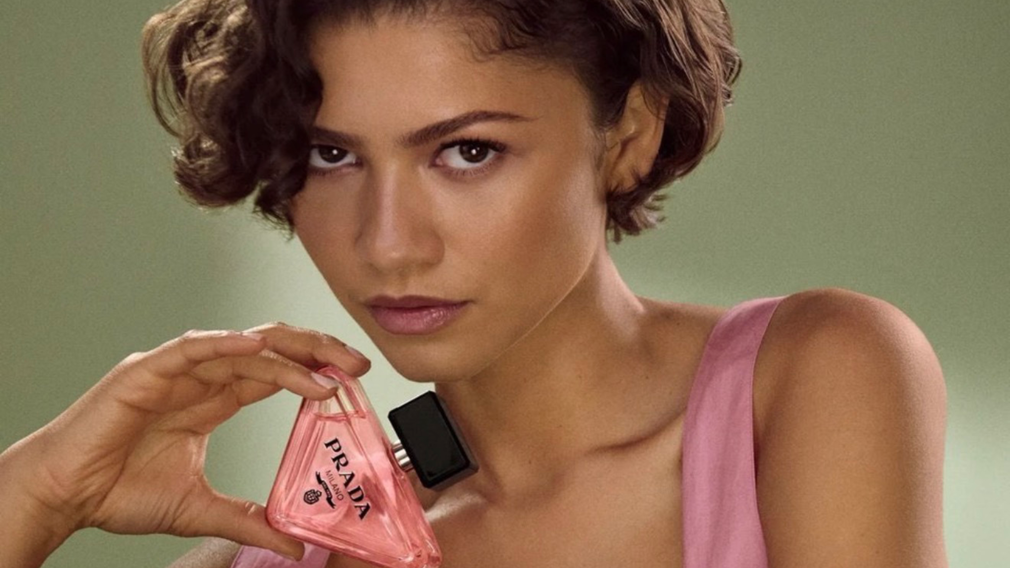 Zendaya es la nueva embajadora global de Prada Beauty
