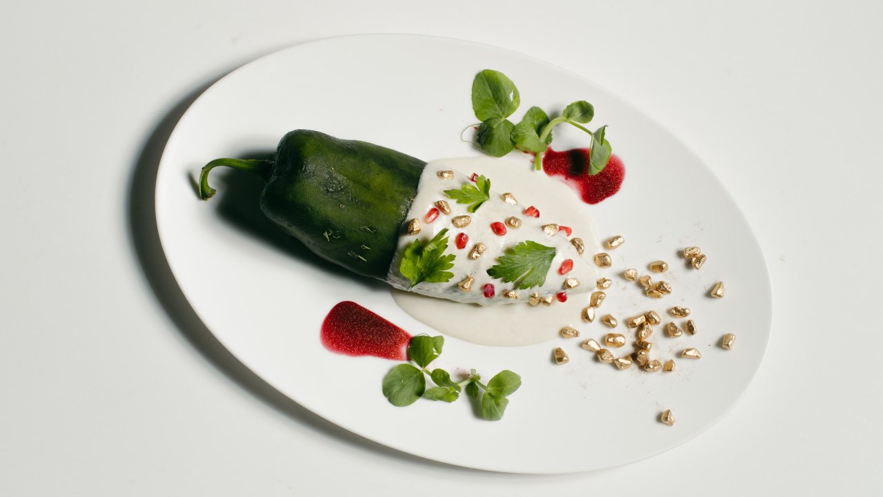 Restaurantes en CDMX para comer chiles en nogada (guía de temporada 2026)