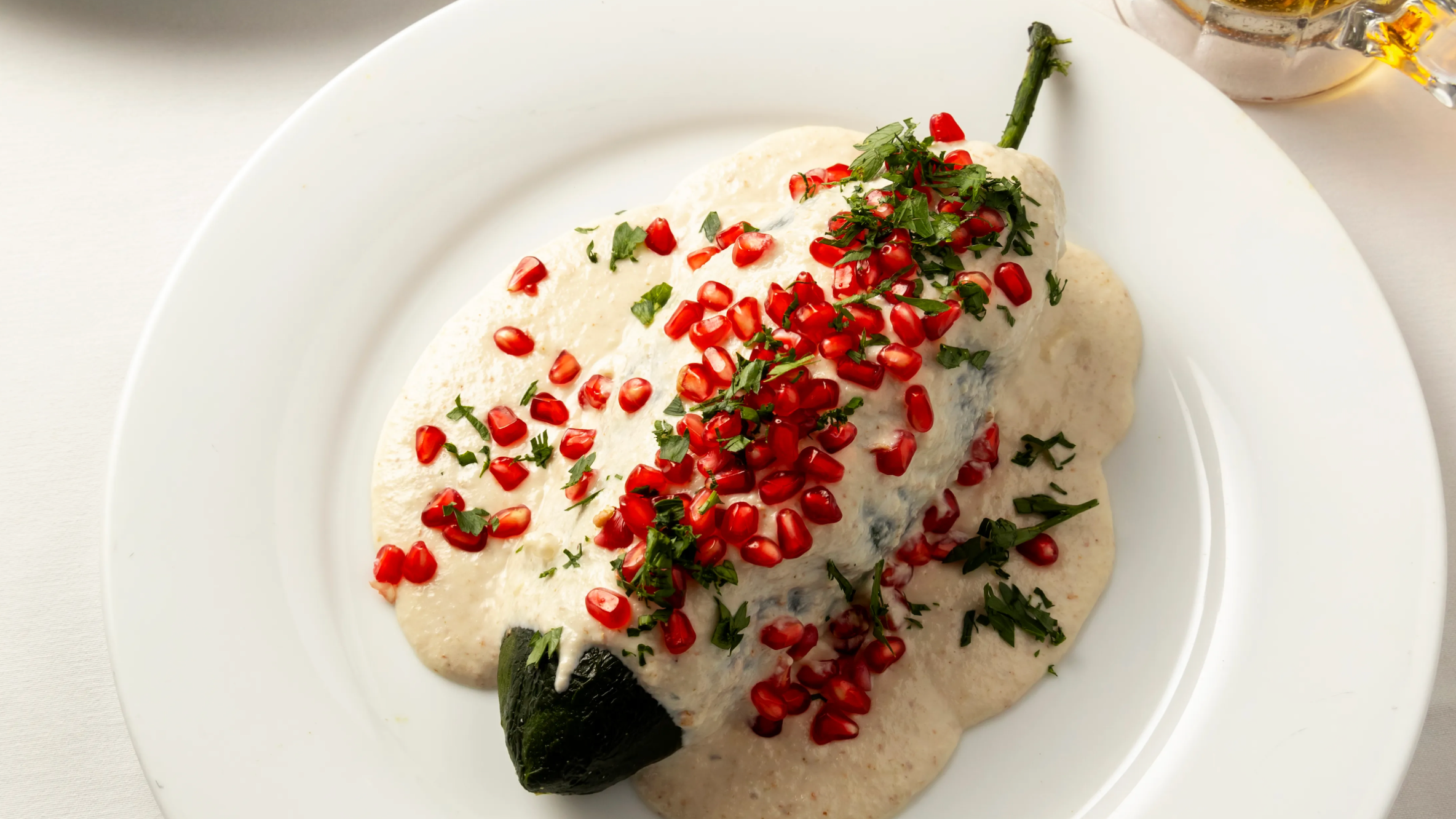 ¿Cuánto cuesta comer un chile en nogada?