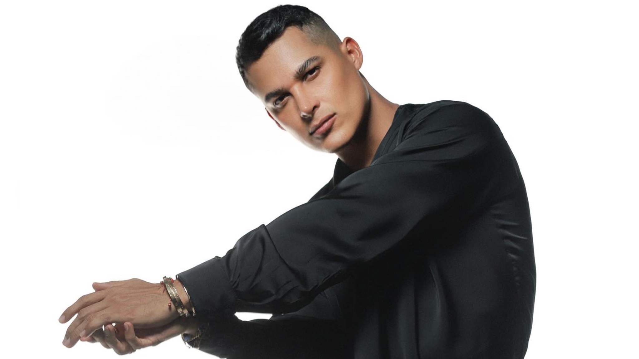 Luis Torres, el mexicano que conquistó el mundo del maquillaje y la moda internacional